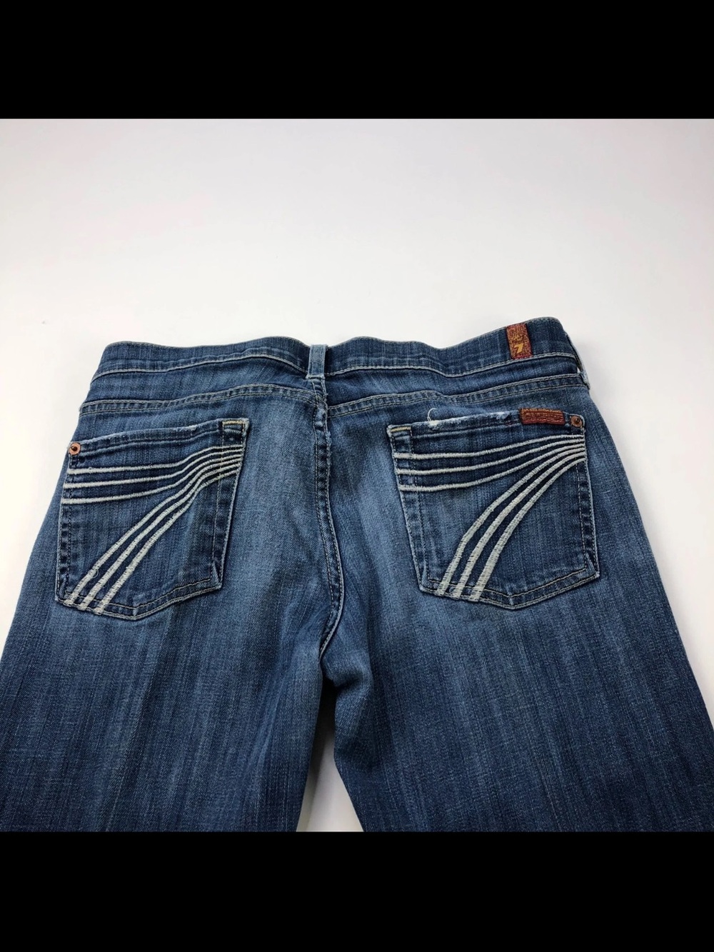 7 For All Mankind Women’s Dark Blue Bootcut Jeans with Contrast Pocket Stitching